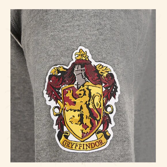 Gryffindor Sweatshirt XS - Picture 11 of 12